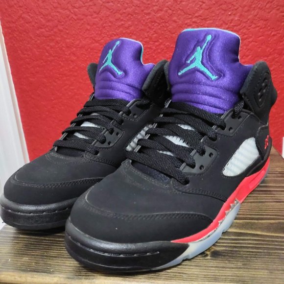 (size 7) Nike Air Jordan 5 Retro Top 3 Black Purple 23 Red - Picture 1 of 8
